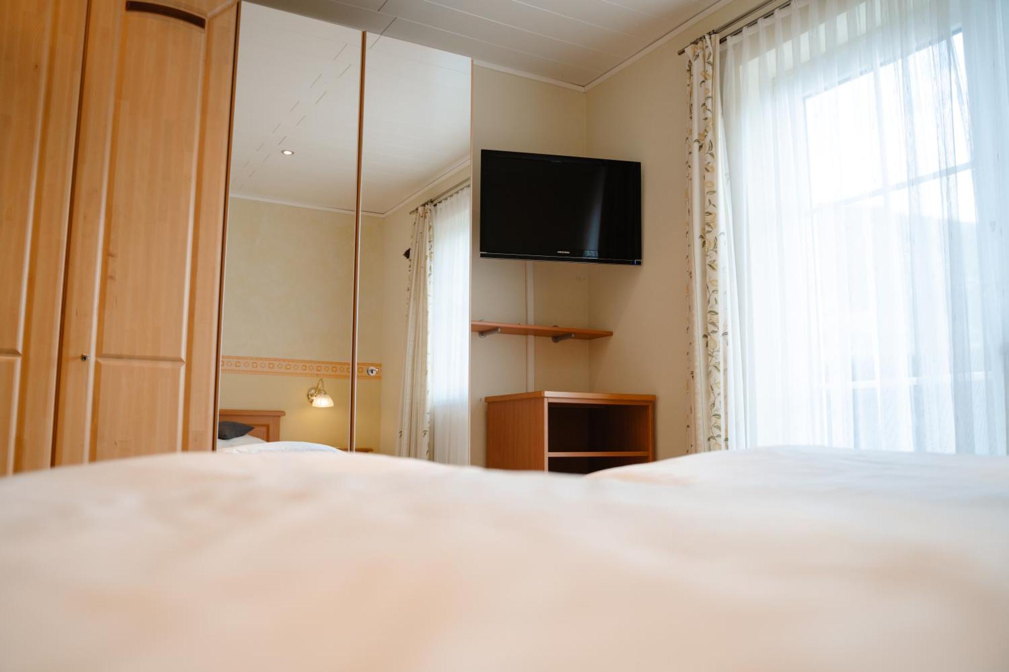 Ertlschweigerhaus Pension - Appartements - Zimmer Donnersbach Luaran gambar