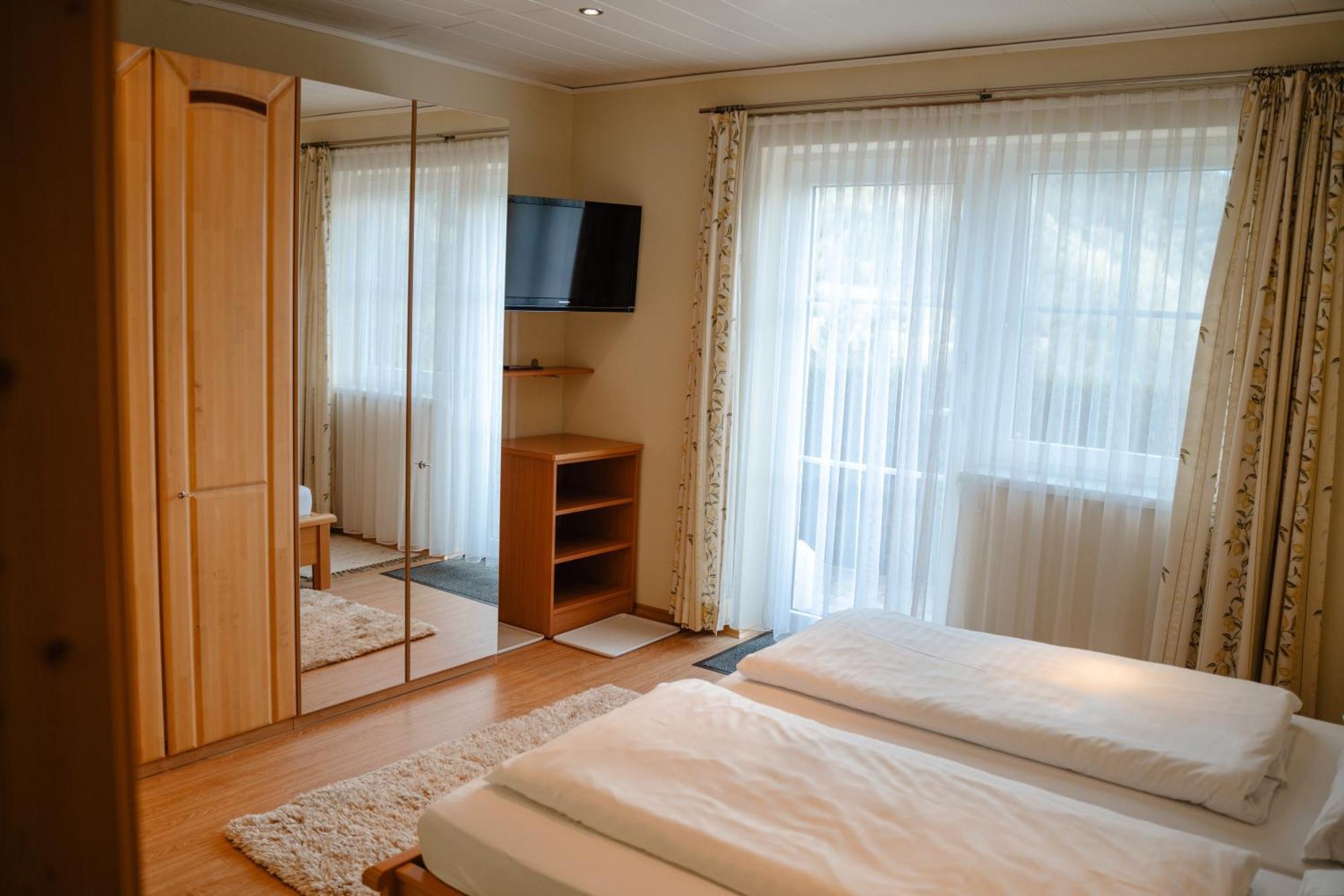 Ertlschweigerhaus Pension - Appartements - Zimmer Donnersbach Luaran gambar
