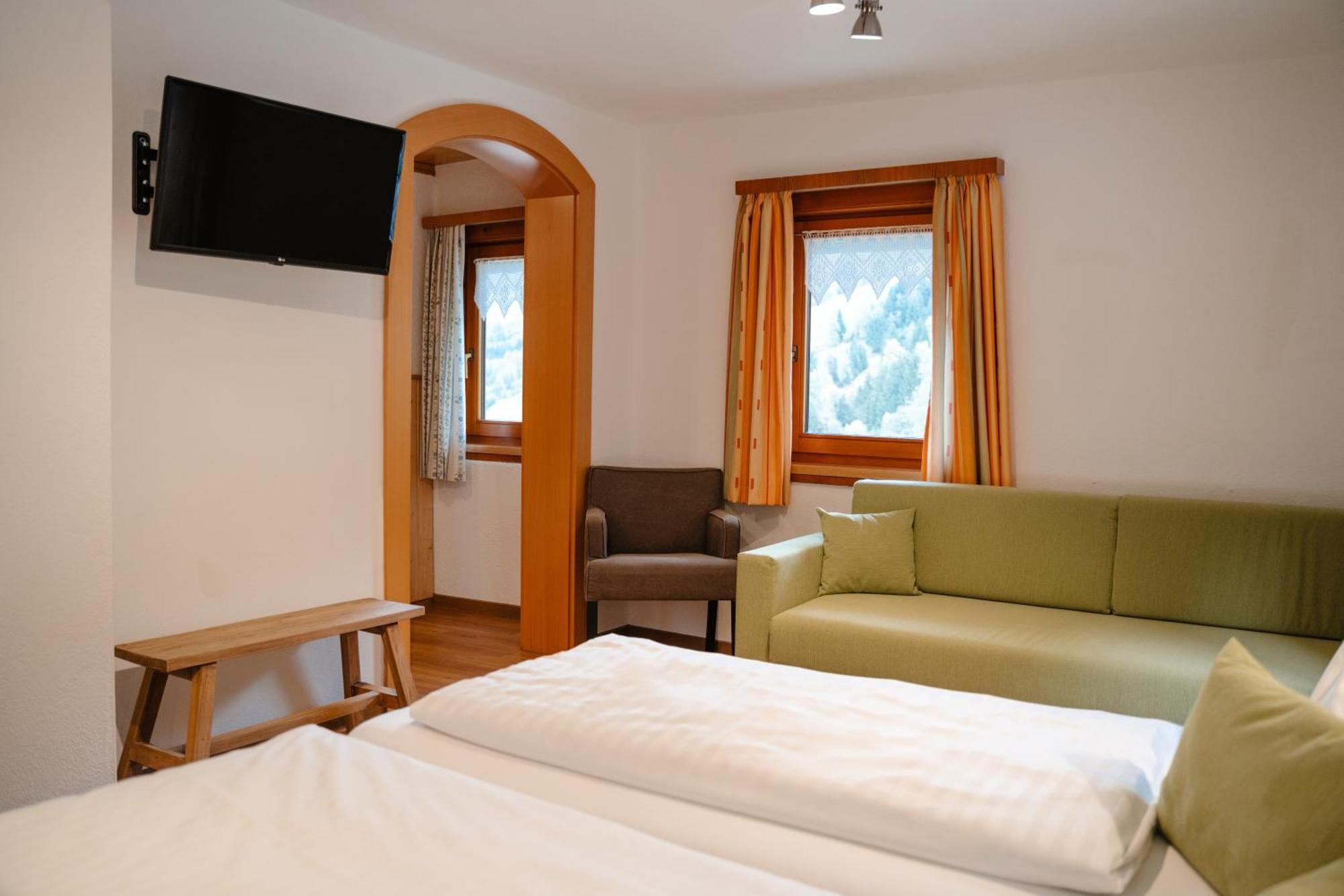 Ertlschweigerhaus Pension - Appartements - Zimmer Donnersbach Luaran gambar