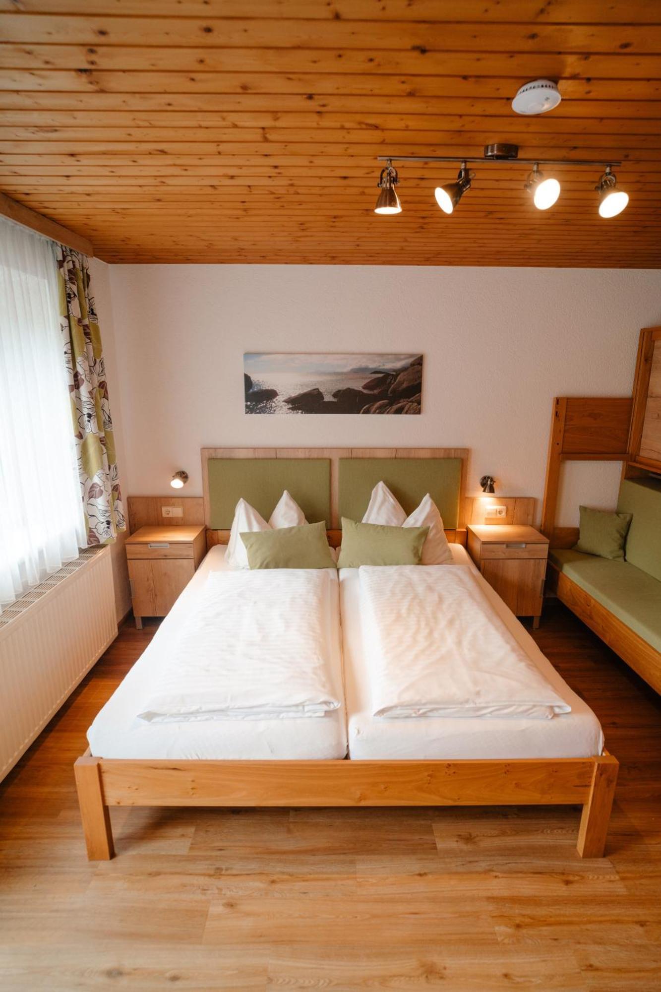 Ertlschweigerhaus Pension - Appartements - Zimmer Donnersbach Luaran gambar